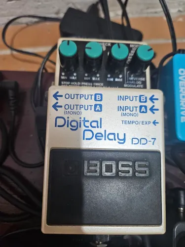 Pedal DD7 delay Boss
