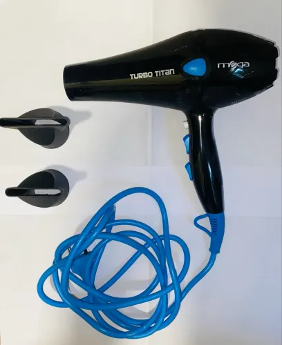 Secador de Cabelo Mega Turbo Titan com 2 Bocais