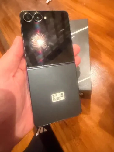 SANSUNG GALAXY Z FLIP 7 512gb