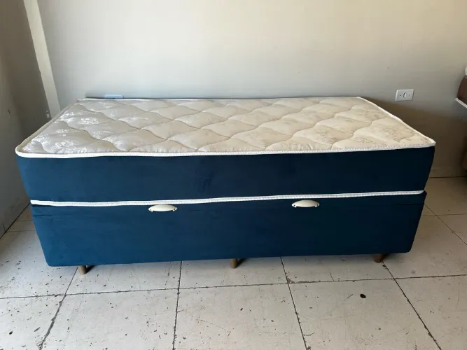 Conjunto de solteiro Baú + colchão