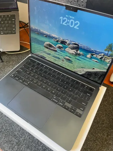 MacBook Air M2 16gb - 256gb - AINDA NA GARANTIA