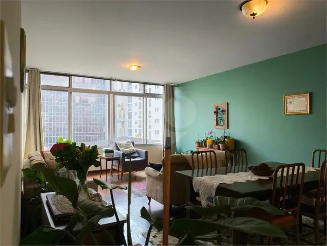 Apartamento a um quarteirão da Paulista - andar alto