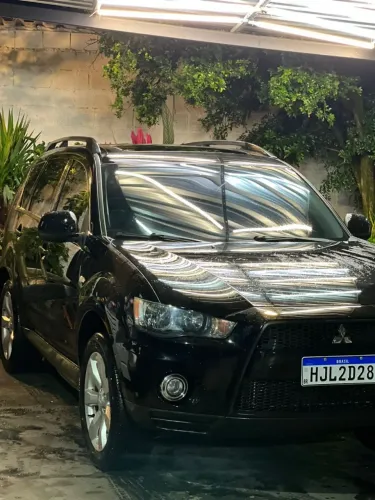 Mitsubishi Outlander 2.0 16V 160cv Aut. 2012