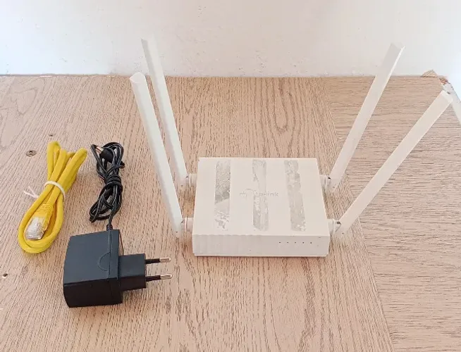Roteador tp-link 4 antenas