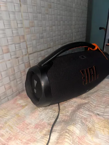 Bombox 3