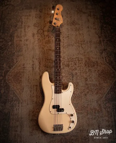 Fender Precision Bass 1996 MX Aguilar Caps