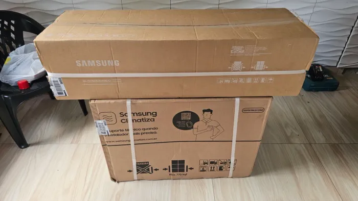 Ar split 18.000 inverter sansung na caixa