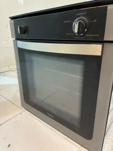 Forno a Gás de Embutir Consul Grill Autolimpante com Timer 78L