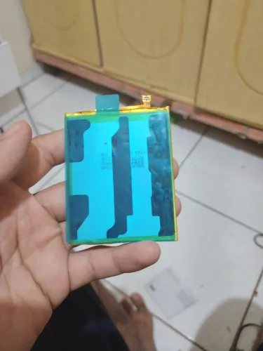 Vendo bateria de moto e 6s nova