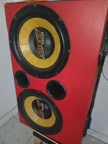 Vendo caixa de som subwoofer 12 polegadas com 4 6x9