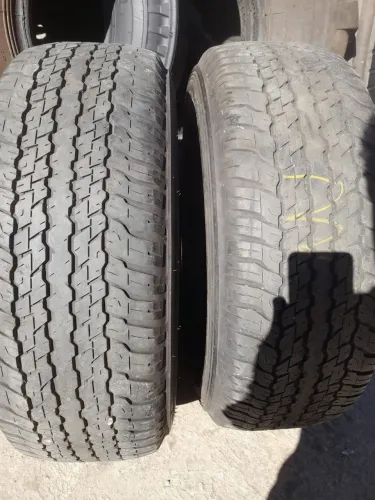 Pneu 265x65 R17 semi novo