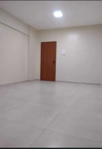 SALA COMERCIAL, ED. ANTONIO VELHO (CENTRO)