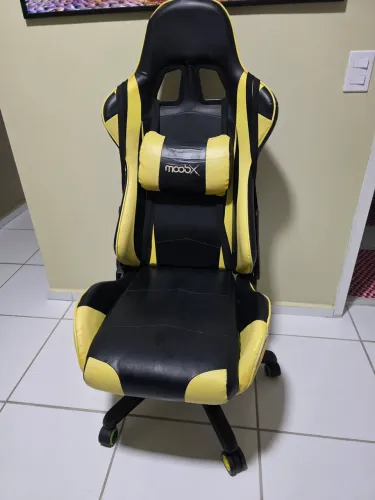 Cadeira Gamer - Usada
