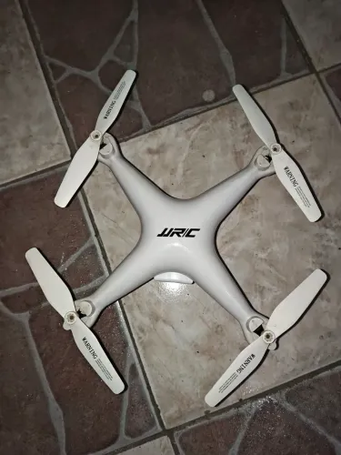 Drone JJRC c/Câmera