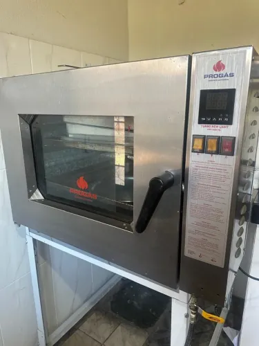 VENDO FORNO PRO GÁS