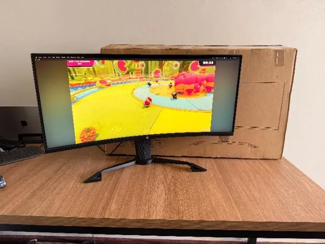 Monitor Gamer KBM! MG800 34 Ultrawide Curvo 180Hz QHD