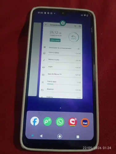 Celular Motorola one macro