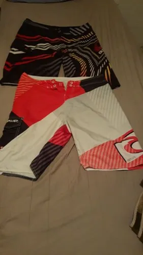 Bermudas originais relíquias