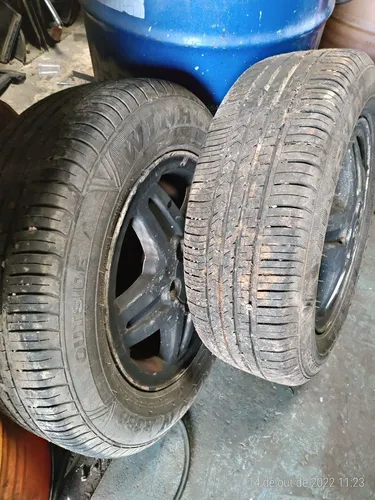Jogo de pneus 205/65R15 