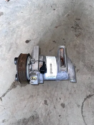Compressor de ar-condicionado Nissan Frontier 2.5 