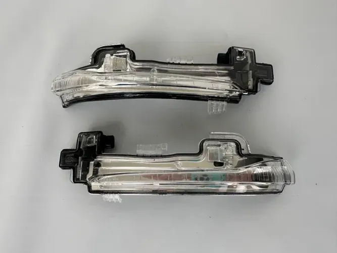Par Pisca Retrovisor Volvo S60 V60 2014 2015 2016 2016