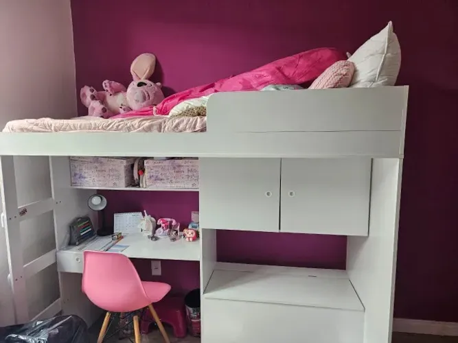 Cama com escrivaninha URGENTE!
