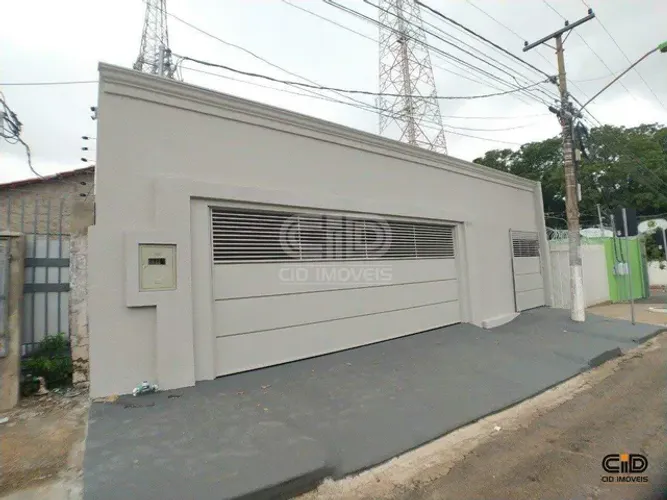 Casa Comercial com área de 193m², próximo ao Hospital Júlio müller