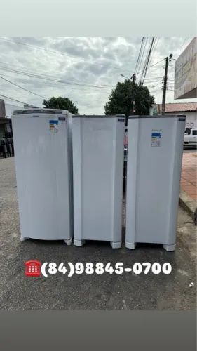 Geladeira seminova