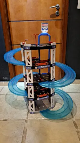 Estacionamento de Brinquedo para Carrinhos - 5 Andares