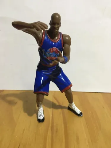 Boneco Michael Jordan Lakers 