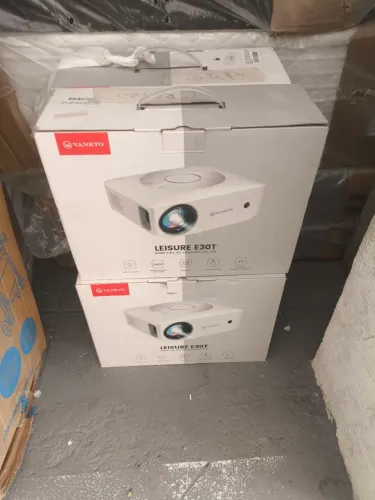 5un Projetores Venkio Leisure E30T