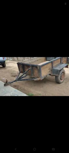 Vende carroça para carro