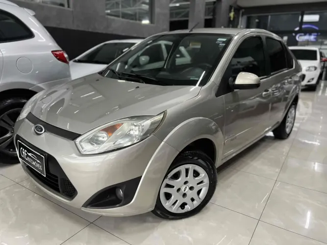 Ford Fiesta 1.6 8V Flex/class 1.6 8V Flex 5P 2012