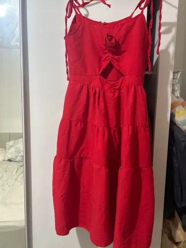 Vestido vermelho - 10/12 anos ac.proposta