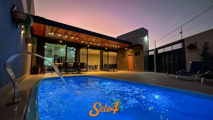 Linda Área de Lazer dentro de Maringá - Locação diária