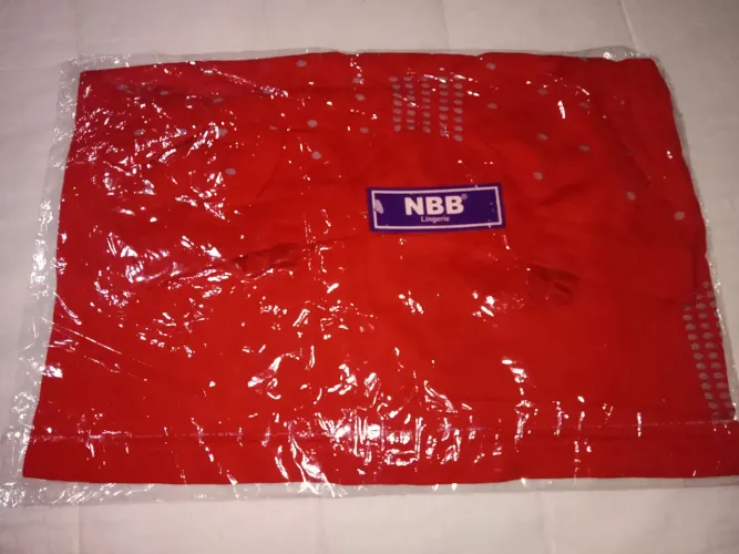 Blusa para dormir -na etiqueta