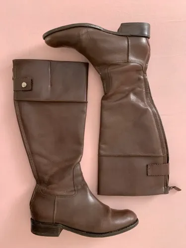 (TAM: 36) BOTA SANTA LOLLA MARROM EM COURO