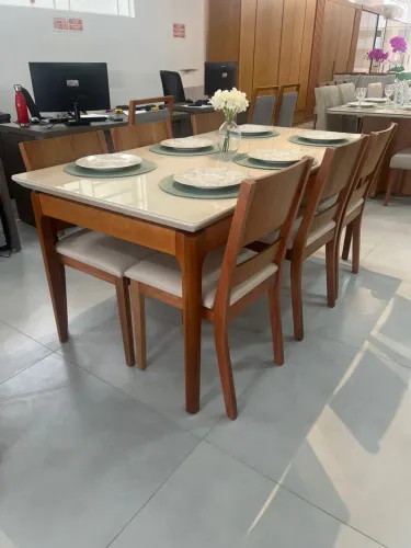 Mesa de Jantar 1.80m c 90cm 6 Cadeiras Maciças
