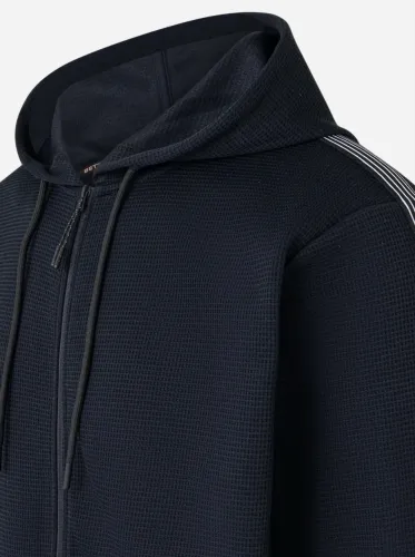 Casaco Esportivo Texturizado com Bolsos P