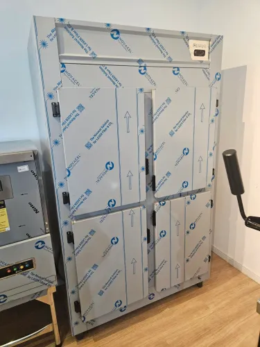 geladeira comercial 4 portas Gelopar 1050L - a pronta entrega 