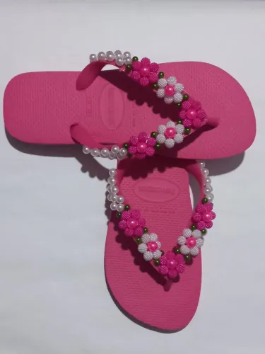 Chinelos havaianas top decorado