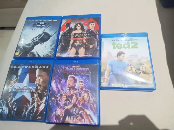 Pack Blu-ray Discos novos (Batman e Vingadores) + Ted 2 Brinde