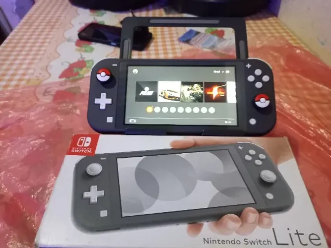Nintendo switch lite