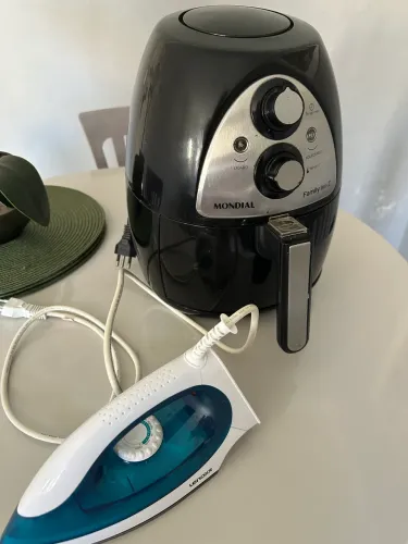 Air fryer + Ferro de passar