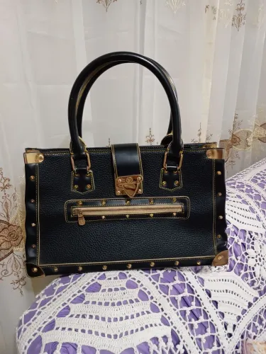 Bolsa Louis Vuitton Preta