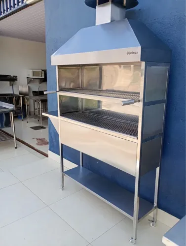 Churrasqueira Industrial em Aço Inox - Perfeita para seu negócio!..