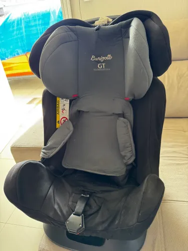 Vendo Cadeira infantil para carro