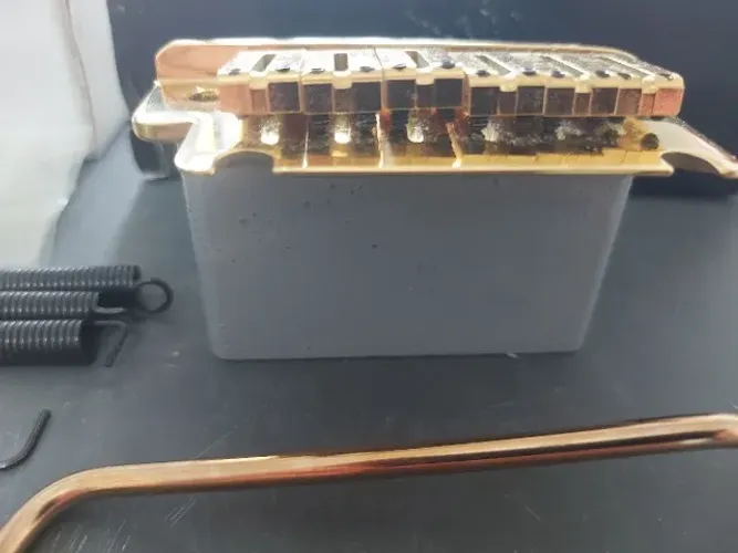 Ponte Fender AM STD GOLD USA
