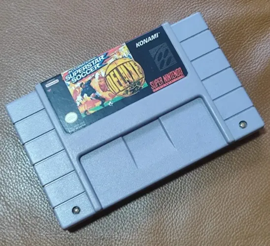 International Super Star Soccer Deluxe Original - Super Nintendo