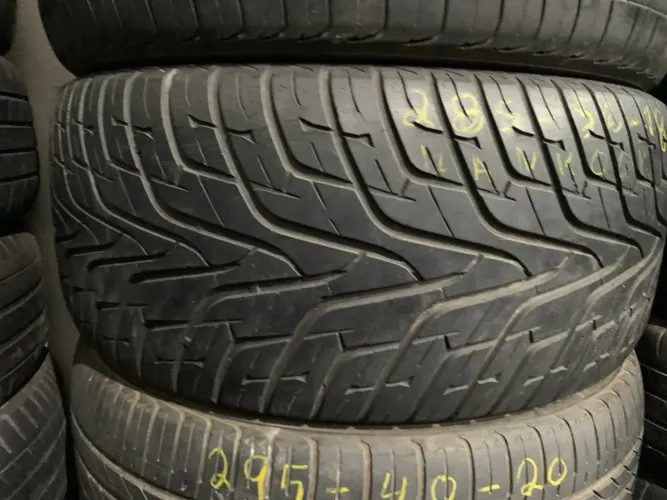 Pneu 285/50/18 por 700$ peça única hankook seminovo instalado